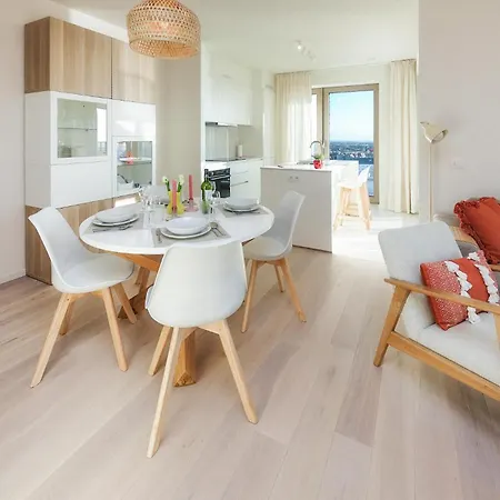 Amazing In With Wifi Apartment