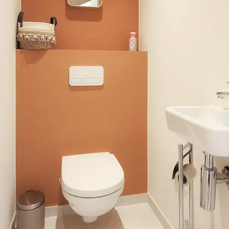 Amazing In With Wifi Apartment *